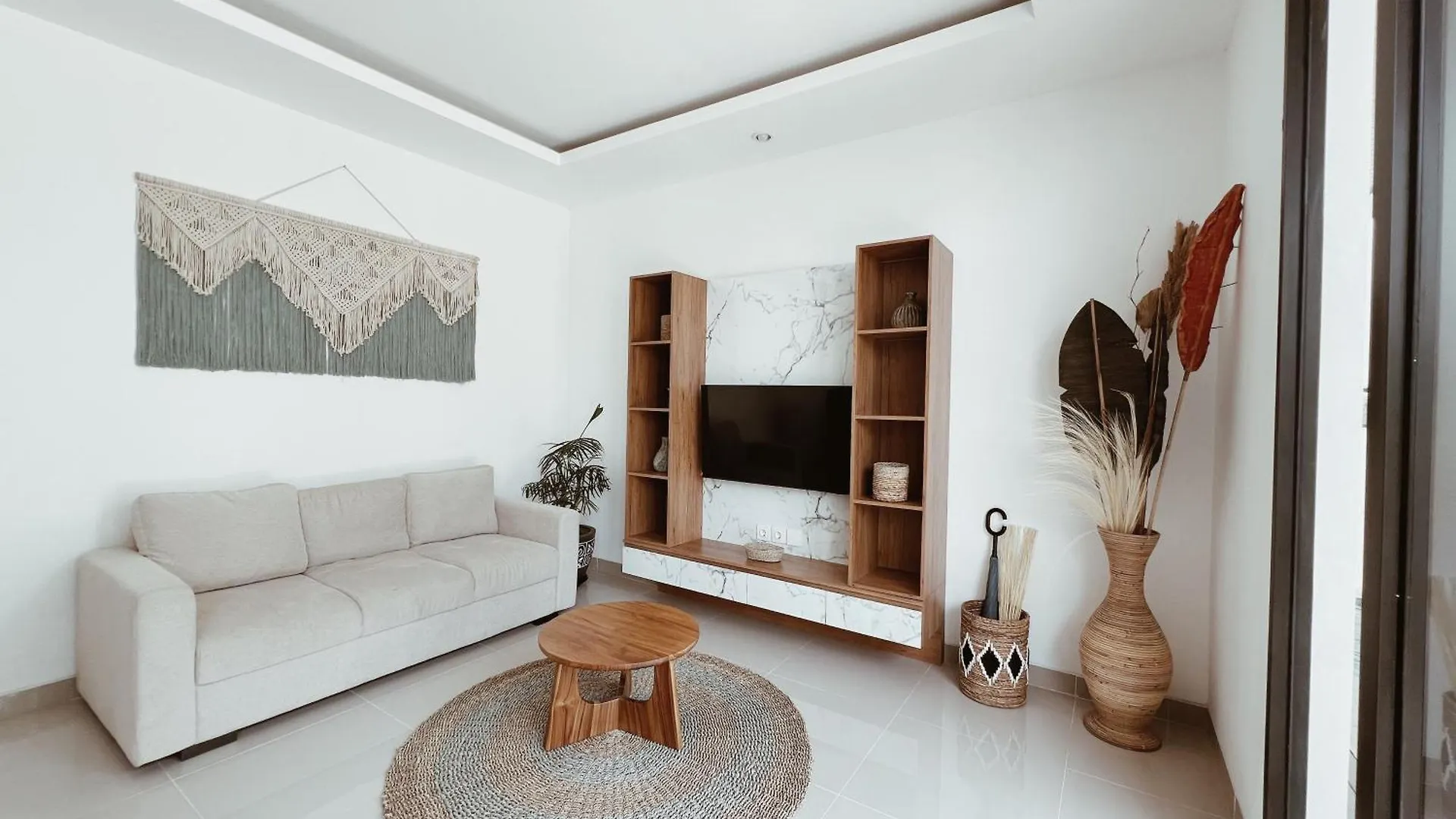 Villa Indah 1 2Br With Pool 乌鲁瓦图